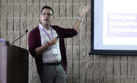 An image of Joao Goebel teaching a workshop on translanguaging